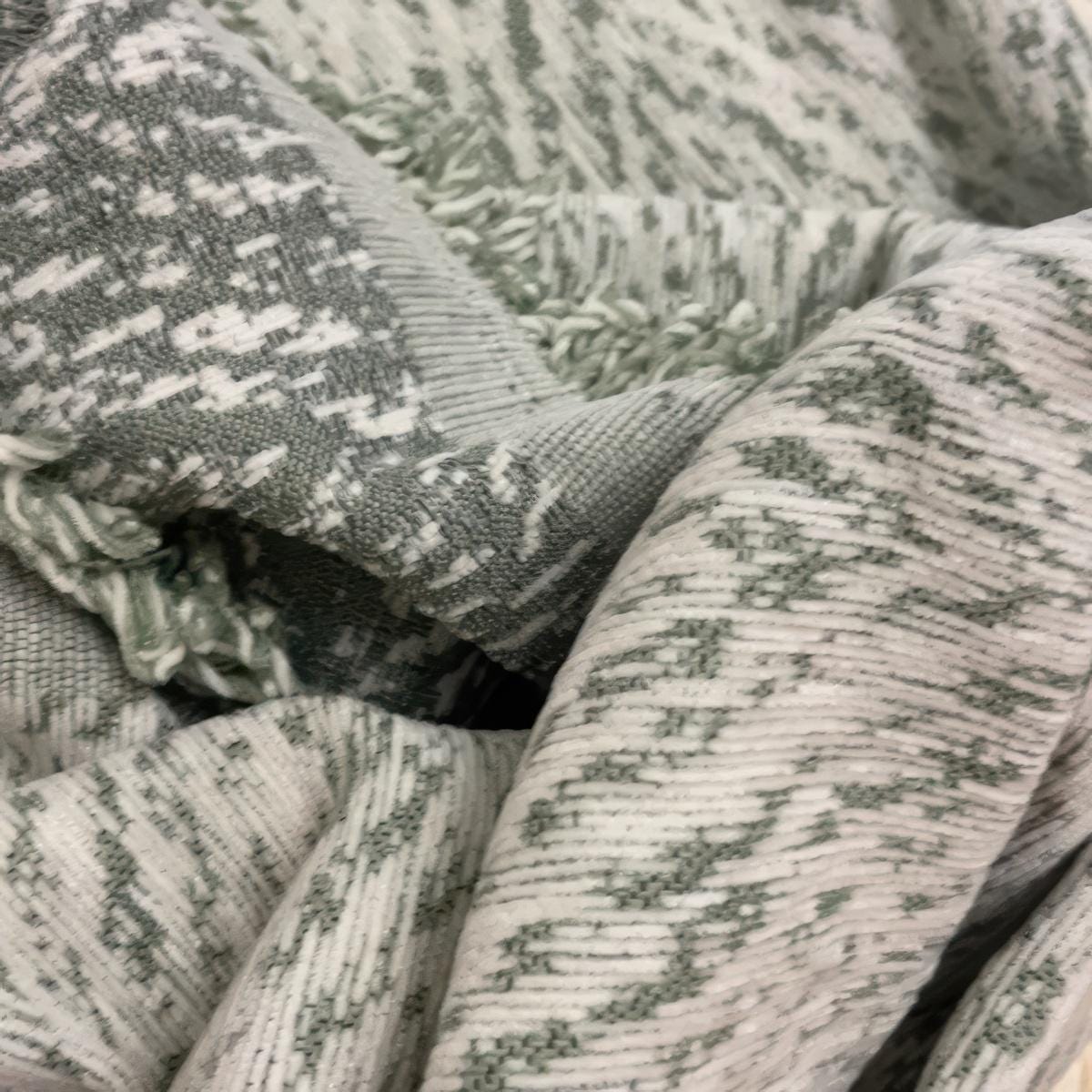Chenille Sofa Cover Throw Blanket – Minimalist Couch Protector, Cozy Bedspread & Scandinavian Home Décor