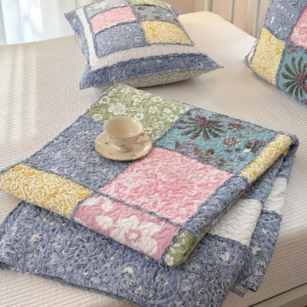 Cotton Patchwork Quilt Set: Boho Farmhouse Bedding with Pillowcases