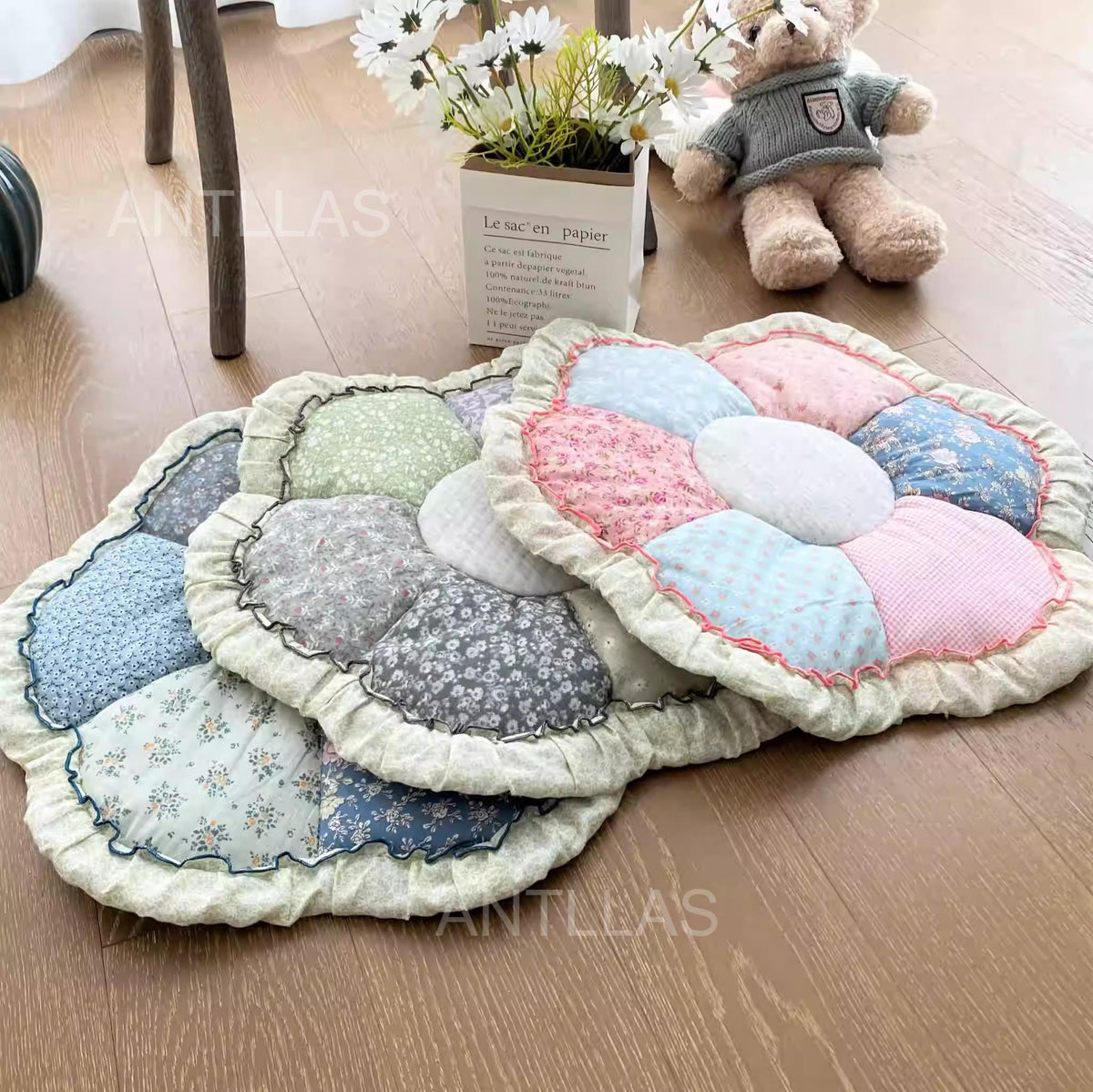 Handmade Floral Patchwork Seat Cushion: Cotton Seat Pad, Anti-Slip Floor Mat