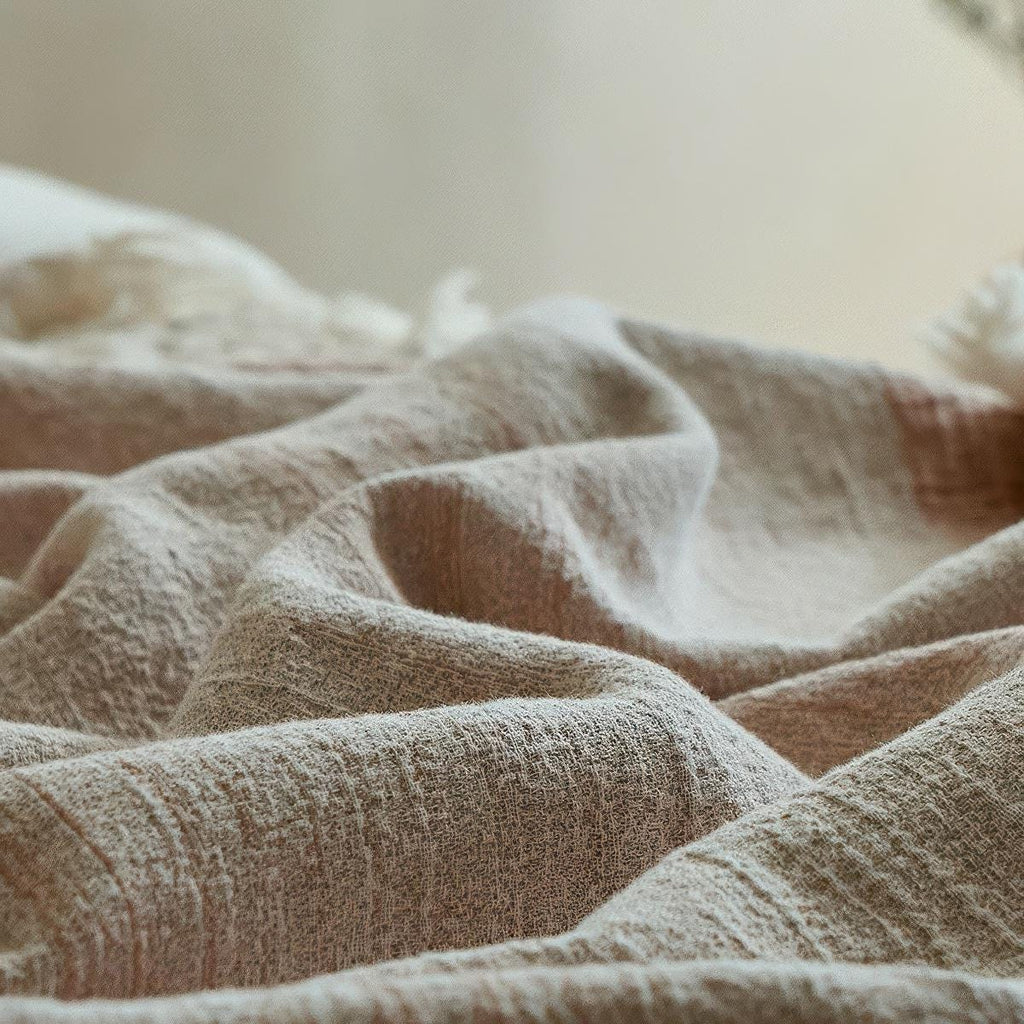 Dusty Pink Jacquard Woven Throw: Linen Cotton Woven Frayed Blanket (245x250cm)
