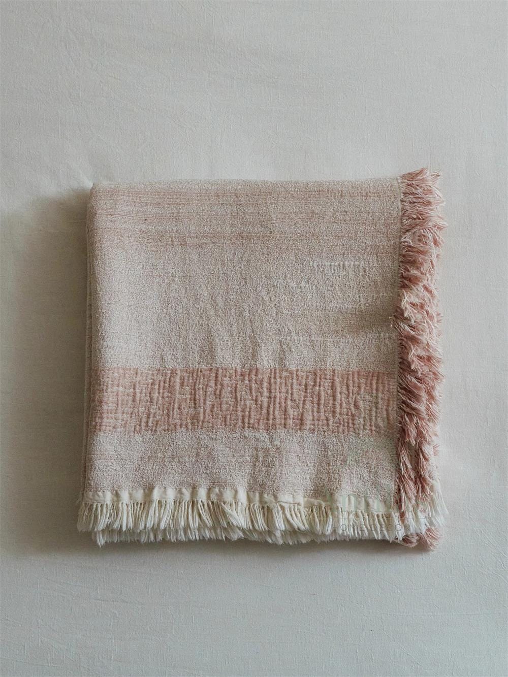 Dusty Pink Jacquard Woven Throw: Linen Cotton Woven Frayed Blanket (245x250cm)
