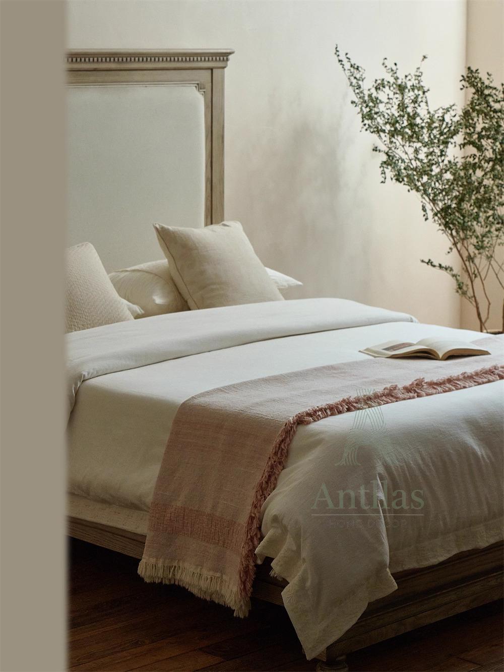 Dusty Pink Jacquard Woven Throw: Linen Cotton Woven Frayed Blanket (245x250cm)