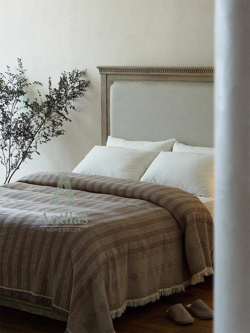 Oversized Linen Cotton Bed Throw: Jacquard Woven Frayed Blanket (245x250cm)