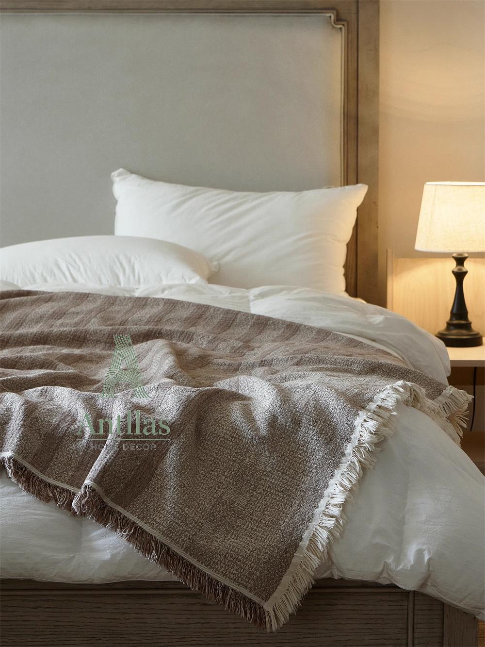 Oversized Linen Cotton Bed Throw: Jacquard Woven Frayed Blanket (245x250cm)