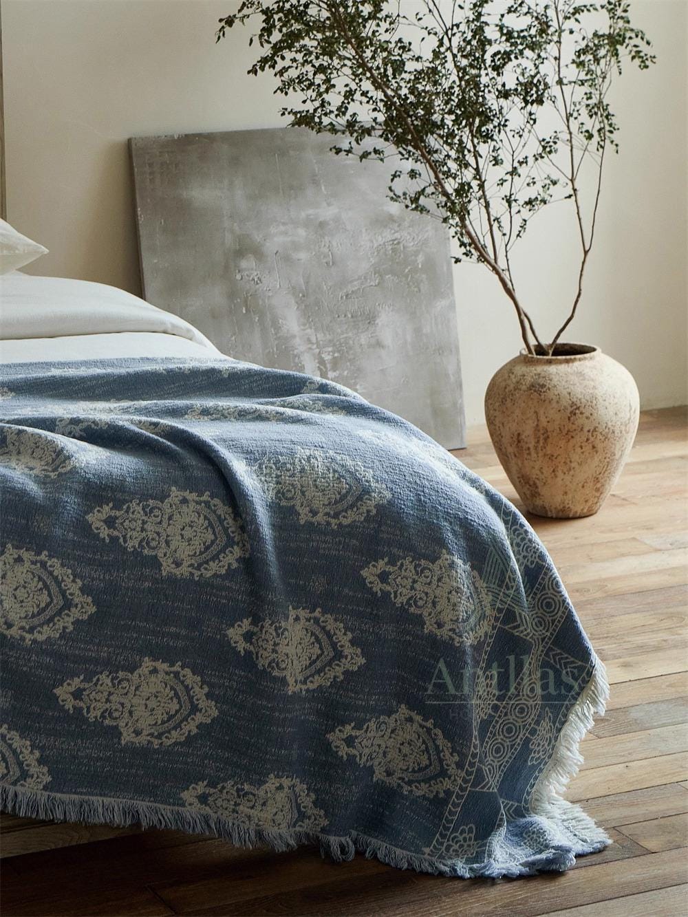 Blue and White Jacquard Woven Blanket - 245x250cm (96"x98") Cotton Linen Bedspread