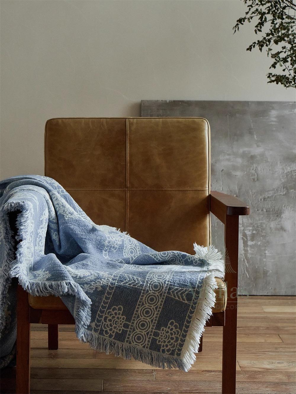 Blue and White Jacquard Woven Blanket - 245x250cm (96"x98") Cotton Linen Bedspread