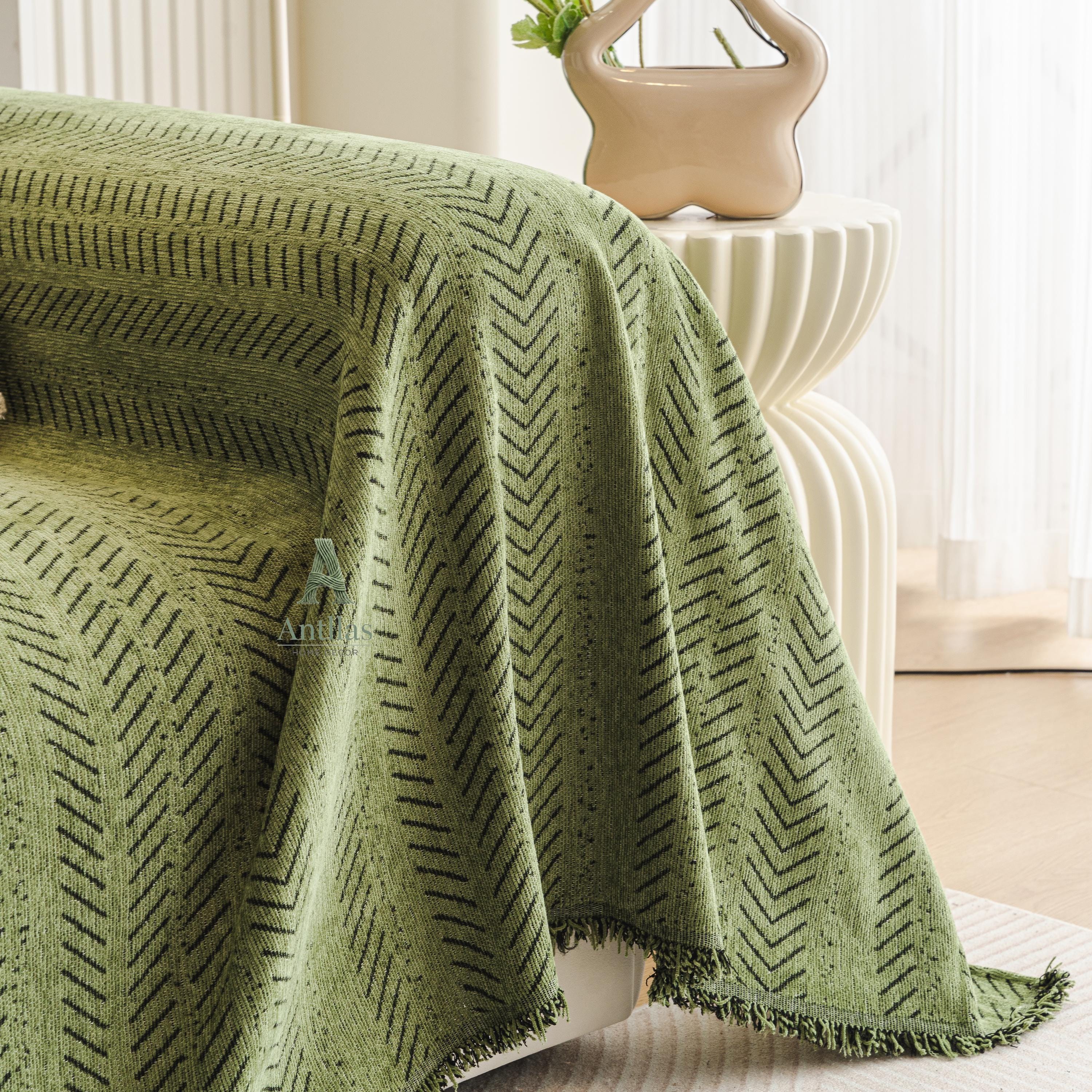 Water Resistance Chenille Sofa Cover, Pet Couch Protector, Non-Slip Sectional Throw, Washable