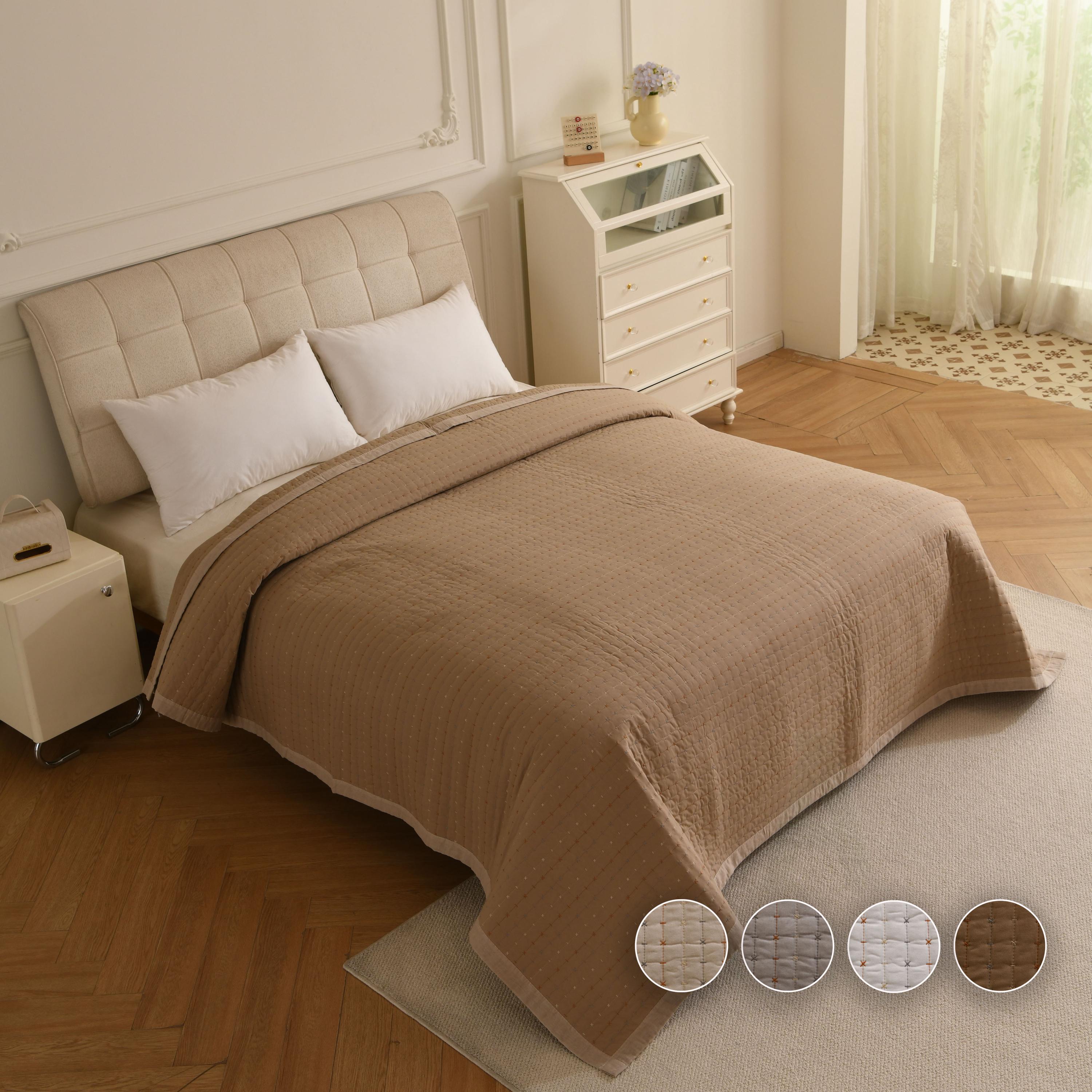 Boho Farmhouse Cotton Boho Kantha Quilted Bedspread, Pick Stitch Coverlet (230x250cm)