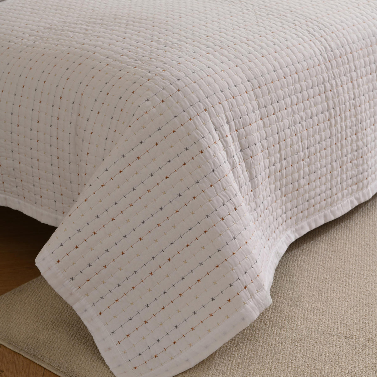 Boho Farmhouse Cotton Boho Kantha Quilted Bedspread, Pick Stitch Coverlet (230x250cm)