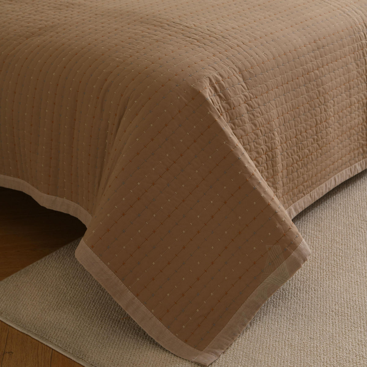 Boho Farmhouse Cotton Boho Kantha Quilted Bedspread, Pick Stitch Coverlet (230x250cm)