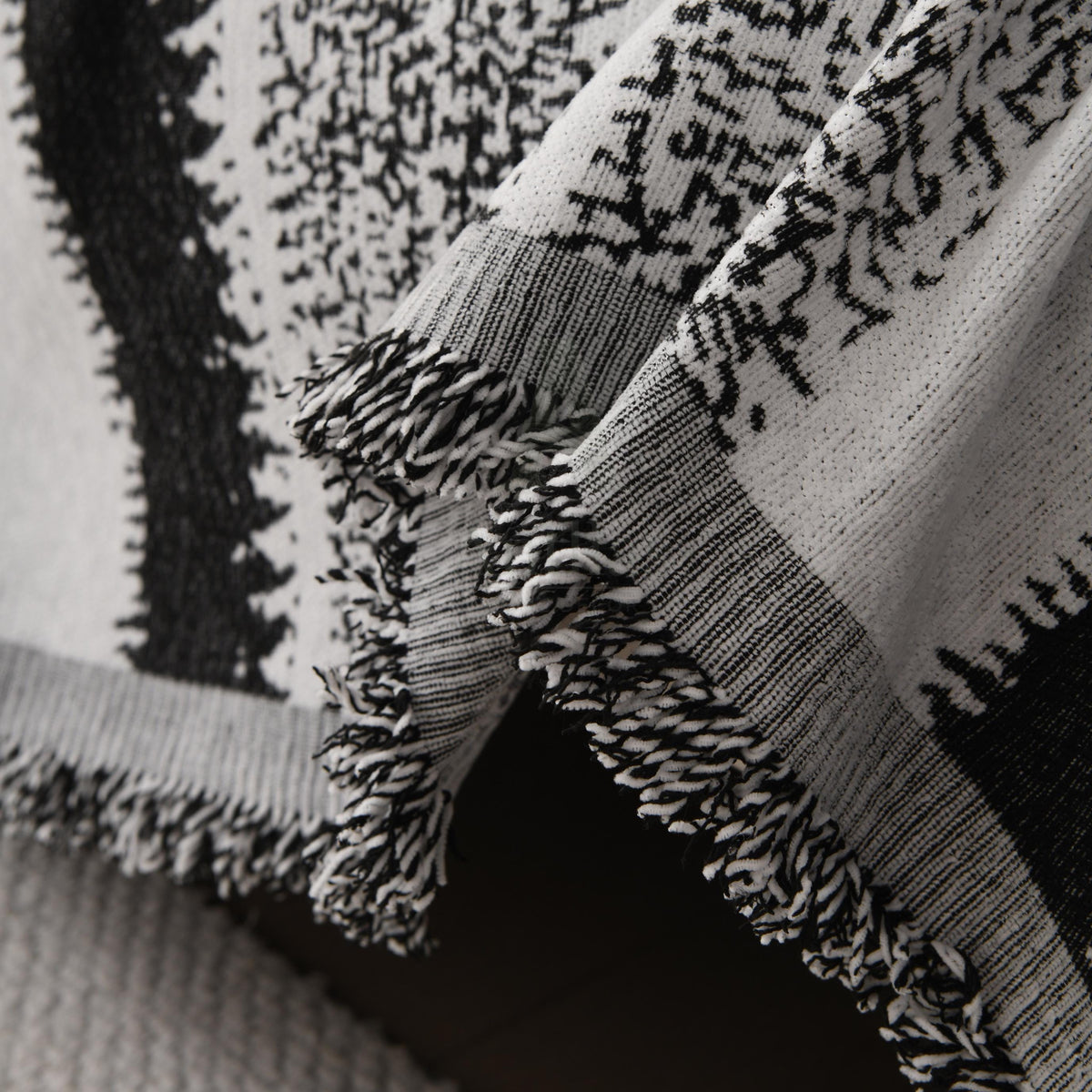 Heavyweight Chenille Sofa Throw Blanket, Striped Couch Protector, Pet Friendly Tassel Drape