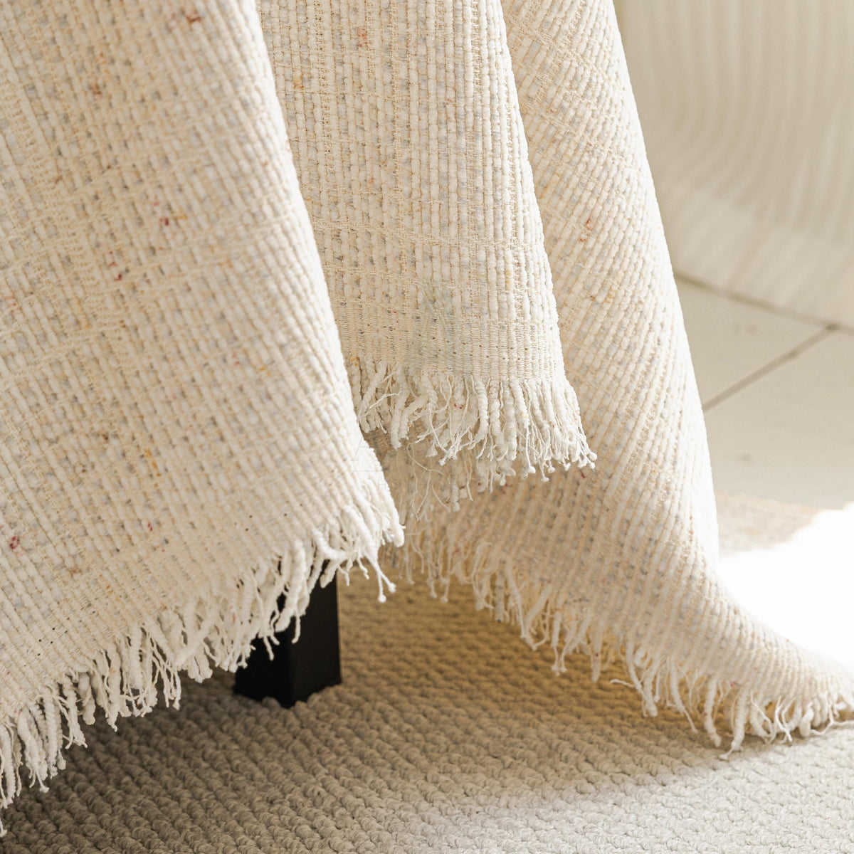 Abstract Line Art Chenille Sofa Throw, Cozy Woven Couch Cover, Romantic Gift