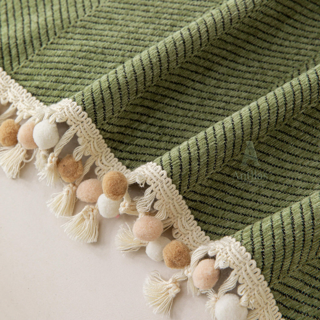 Thick Chenille Sofa Cover, Geometric Tufted Throw Blanket with Tassels, Couch Protector