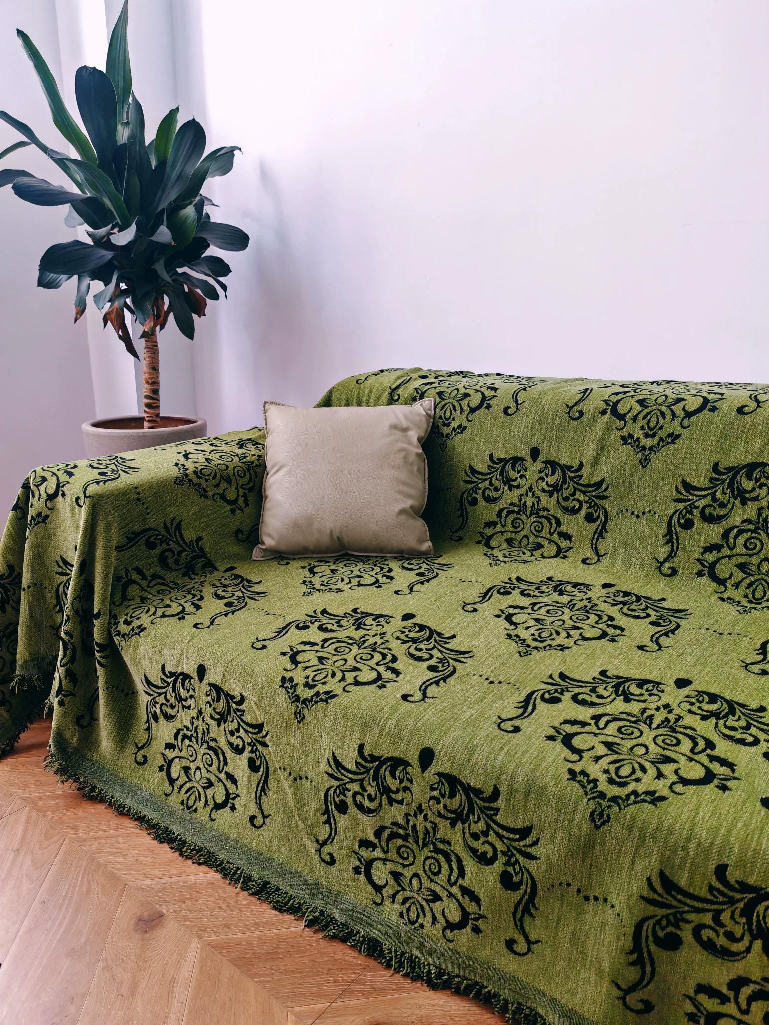 Vintage Totem Sofa Cover, Double Sided Couch Throw, Fringe Sofa Blanket, Beige Brown Green Living Room Decor
