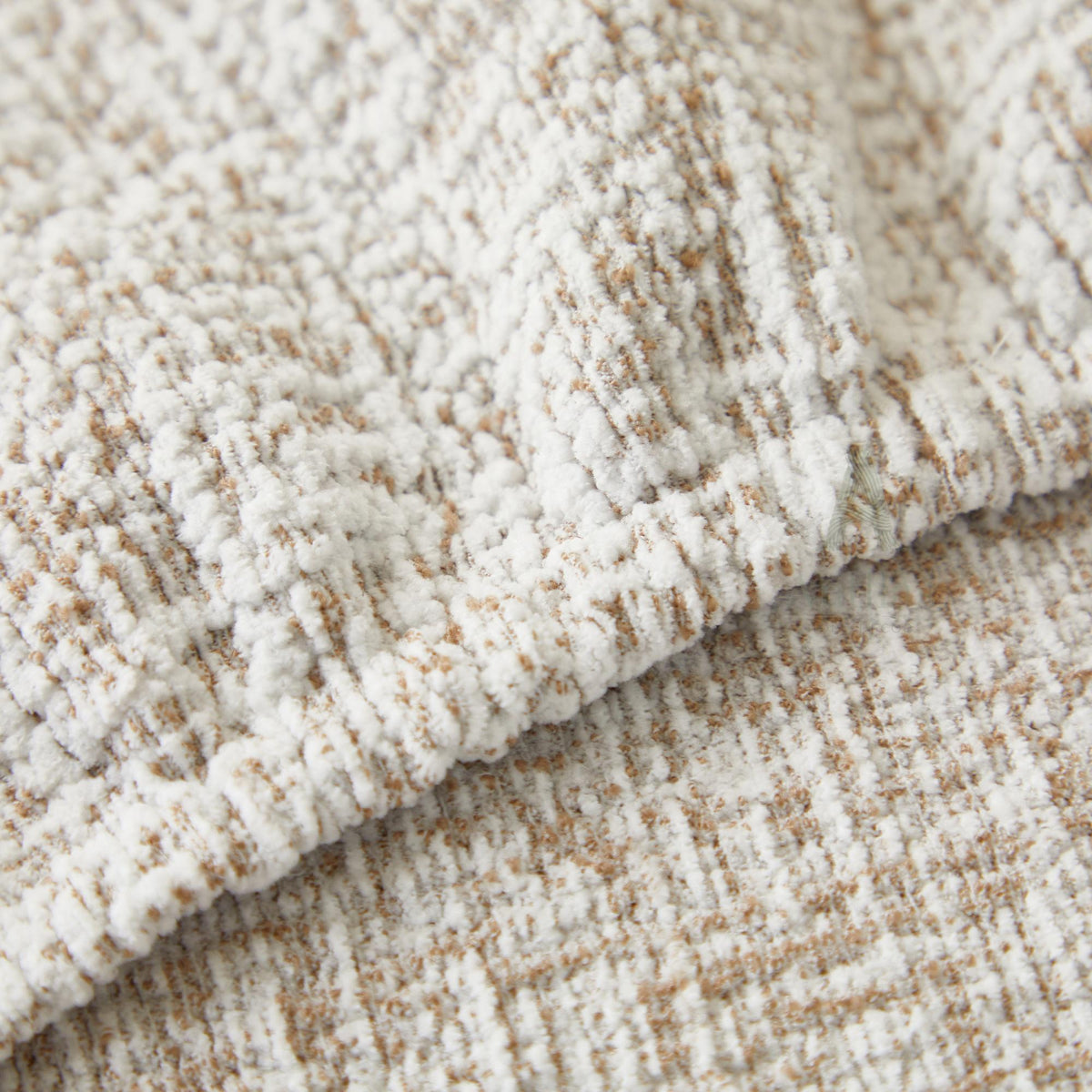 Chenille Full-Cover Sofa Slipcover – Soft, Skin-Friendly, Anti-Slip with Straps – Fits Modular, L-Shaped & Standard Sofas