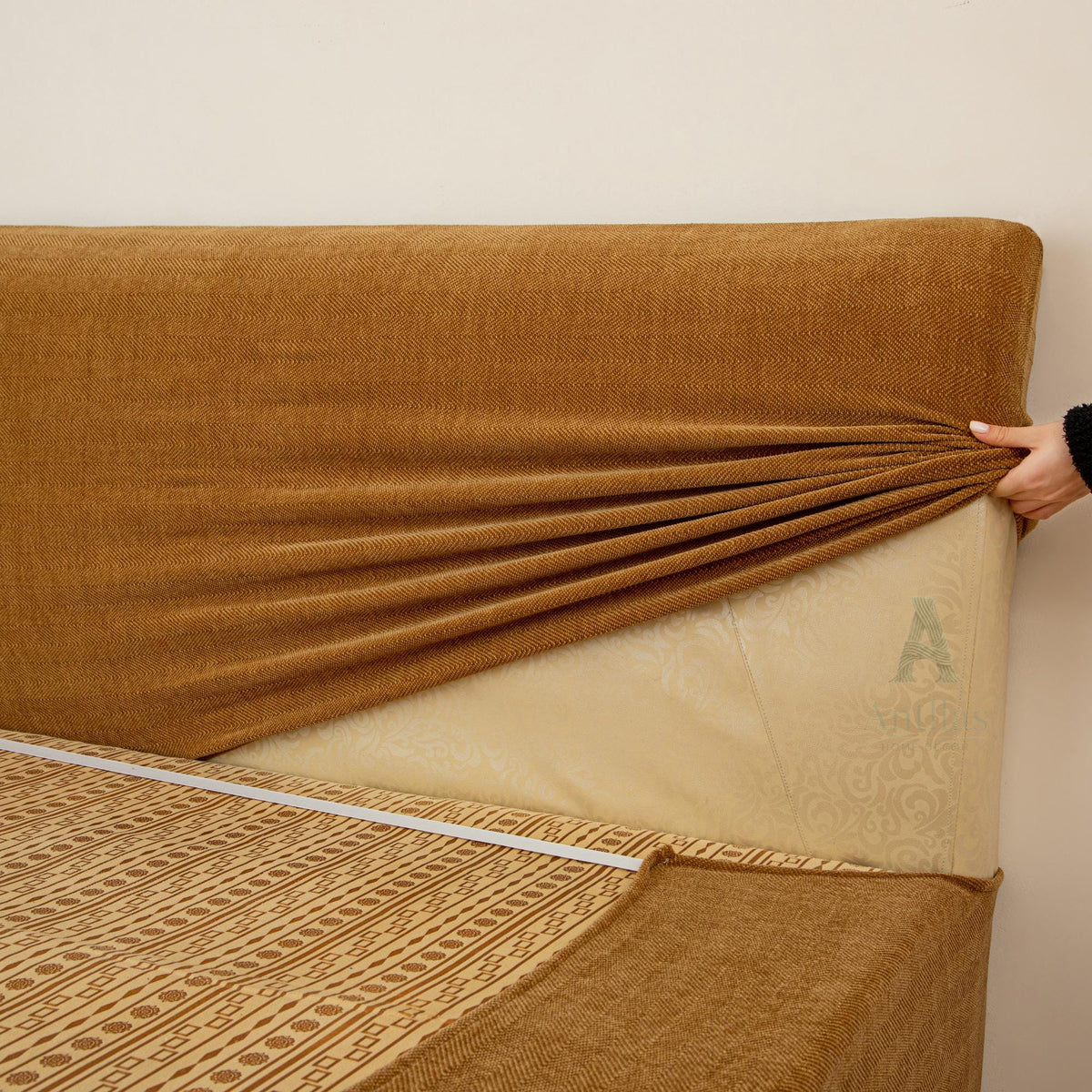 Pet Friendly Bed Base Cover & Headboard Slipcover Set, Scratch Resistant Box Spring Wrap, Stretch Bed Frame Protector